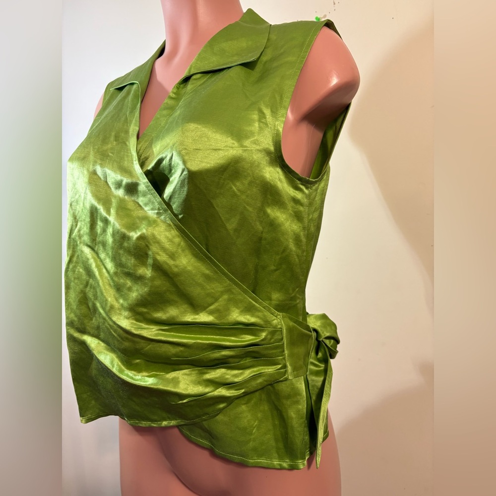 Talbots Women’s SZ 8 Kelly Green silk linen sleeveless wrap around blouse NWT‎ - Picture 3 of 8